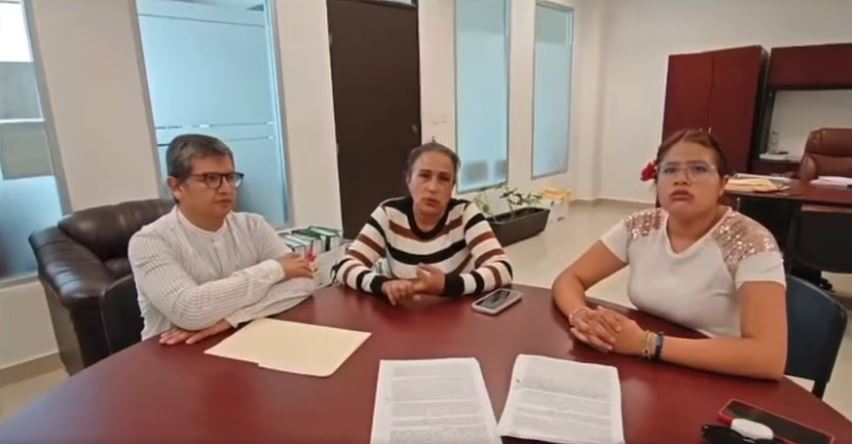 El Síndico Hacendario de Tulancingo, Pedro H. Soto, presentó el testimonio de Maricarmen Vásquez Picazo, quien asegura, simuló ser beneficiará de la entrega de apoyos sociales por parte de la presidencia municipal.